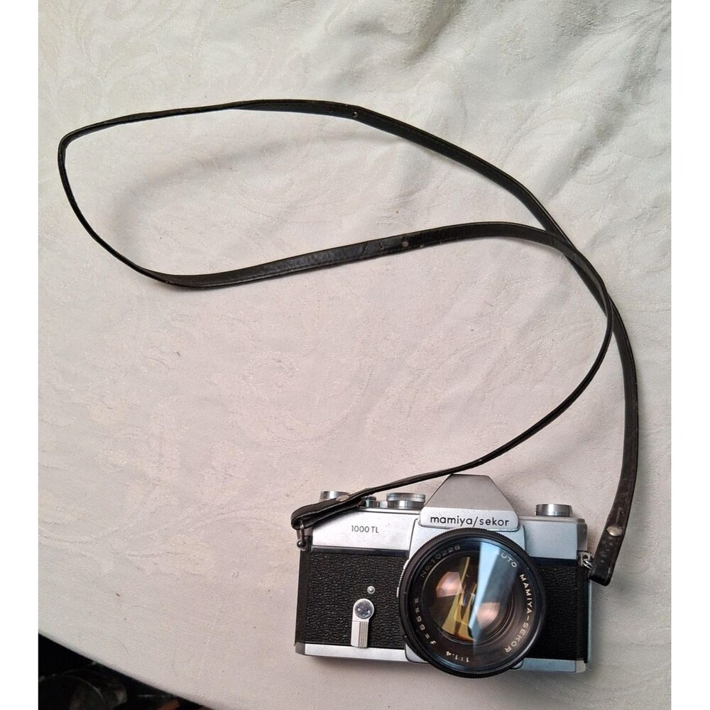 Vintage Mamiya Sekor 1000TL 35mm Film SLR Camera Auto 55mm F/1.4 Japan Black